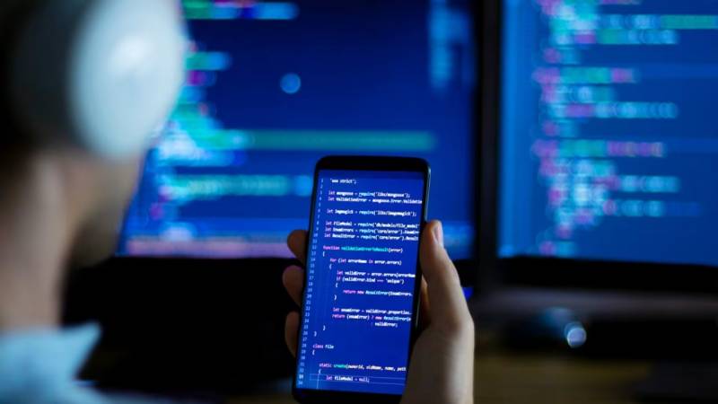 Node.js赋能汉中软件开发：解锁企业业务增长的核心引擎